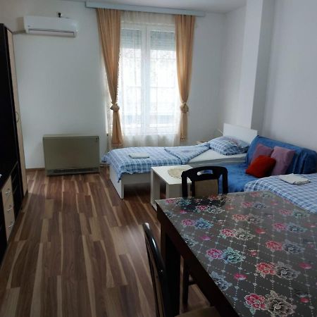 Adam' S Apartment 3 克拉多沃 外观 照片