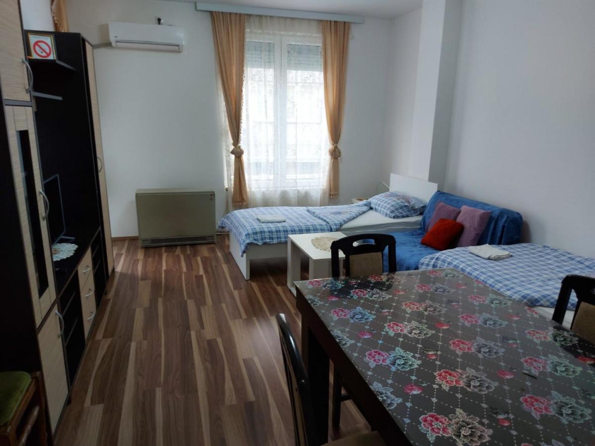 Adam' S Apartment 3 克拉多沃 外观 照片