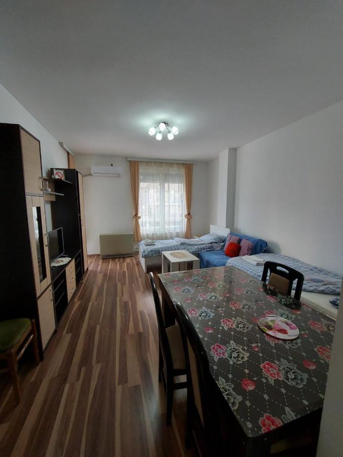 Adam' S Apartment 3 克拉多沃 外观 照片